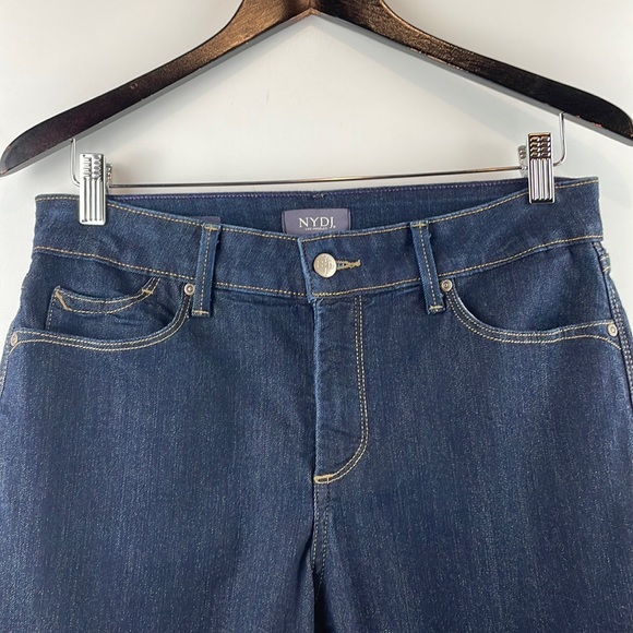 NWOT NYDJ Billie Mini Bootcut Dark Wash size 8 - Picture 11 of 15